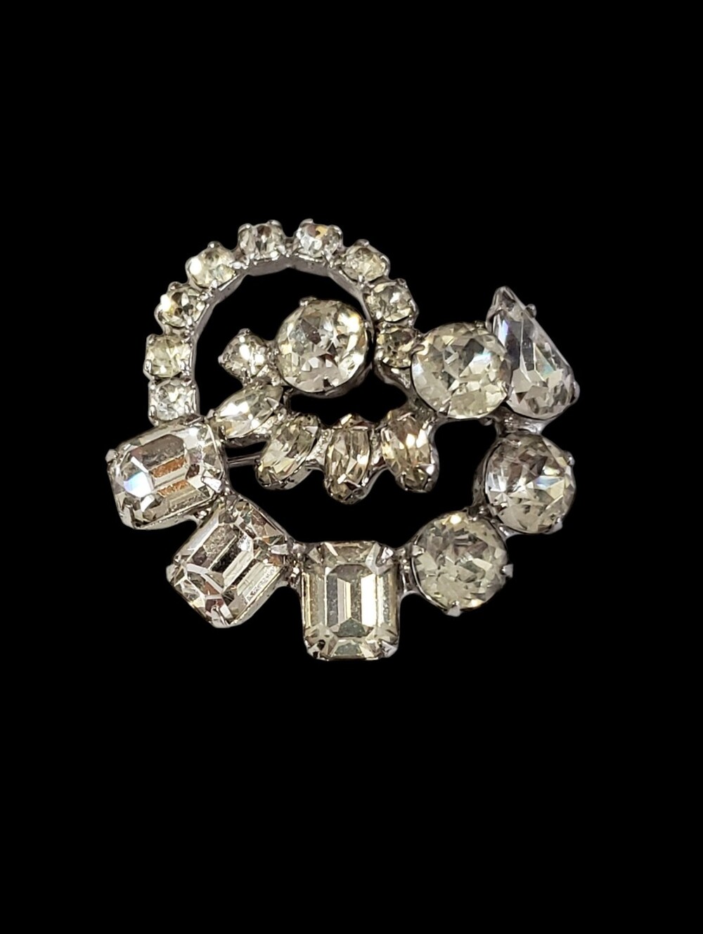Vintage Clear Crystal Rhinestone Swirl Brooch Pin Silver Tone Sparkle
